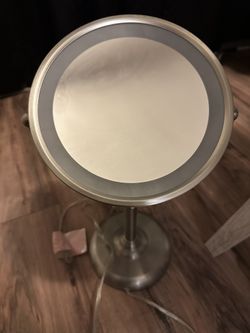 Light up Makeup Mirror