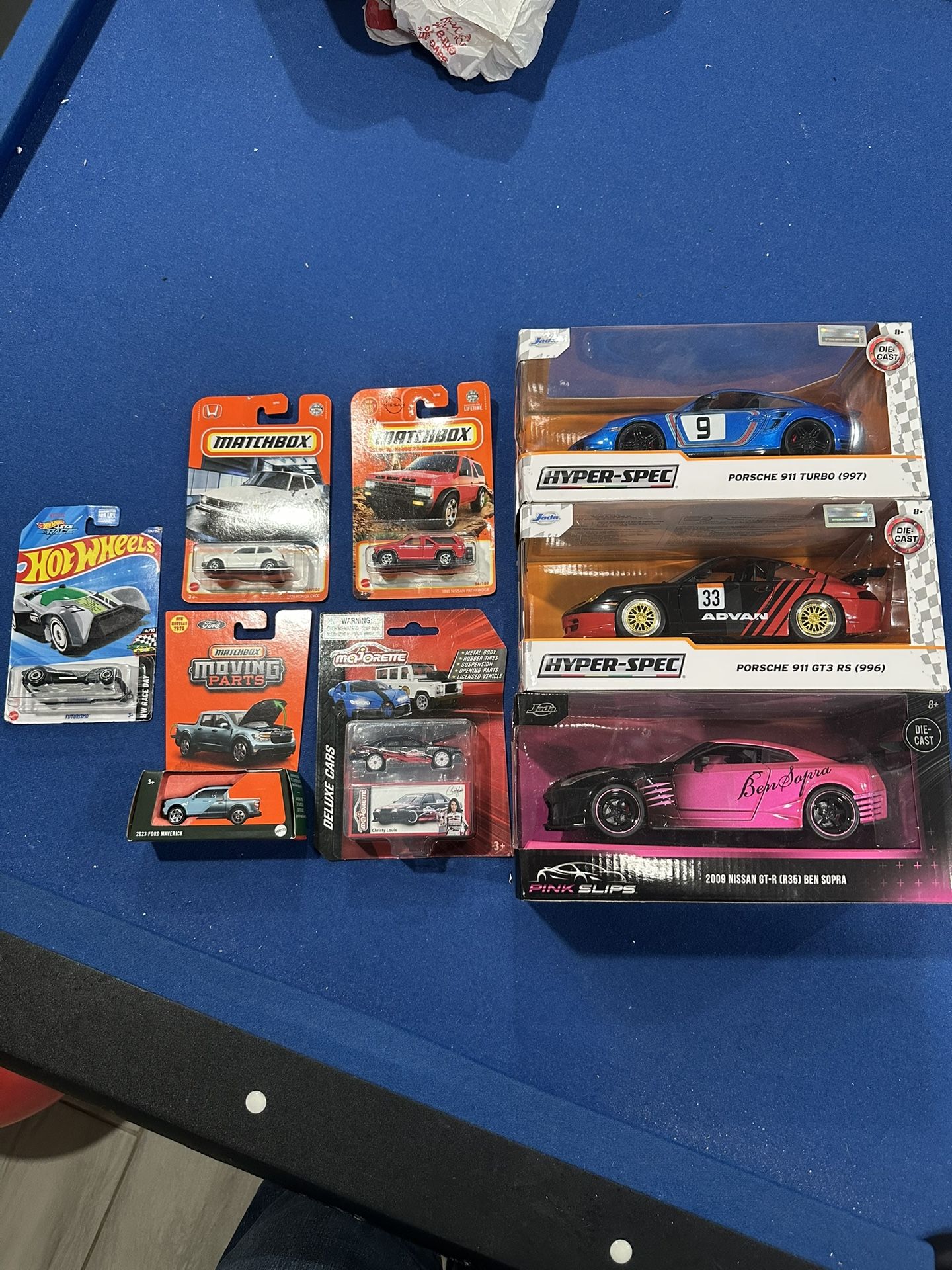 Hot Wheels Match Box Nissan Toyota Porsche