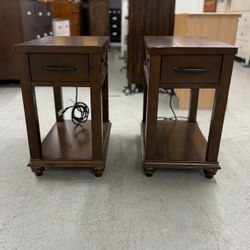 2 Brown Wood Nightstands/ Nightstand Set / End Tables / Side Tables with Outlets & USB