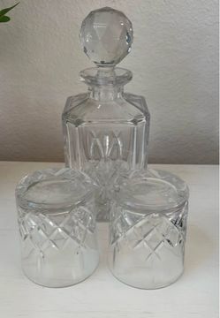 Whiskey decanter set with two glasses