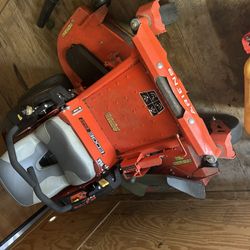 52 Ariens Zero Turn Mower 