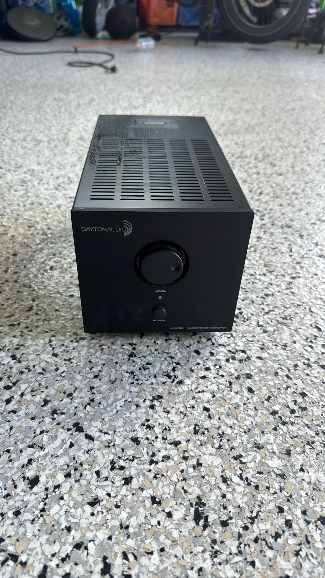 Dayton APA150 Power Amplifier 75W Stereo / 150W Mono High-Performance Audio Amp