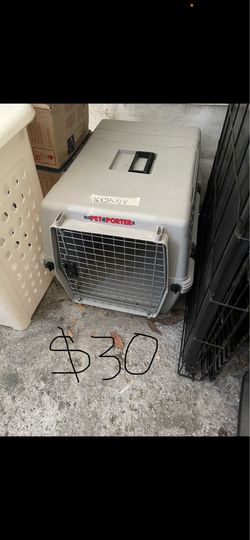 Excellent condition, different sizes and prices pet carriers