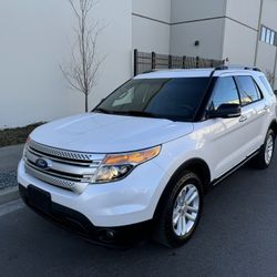 2015 Ford Explorer Sport XLT (4WD!!!)