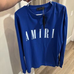 Men’s Sweater Size XL