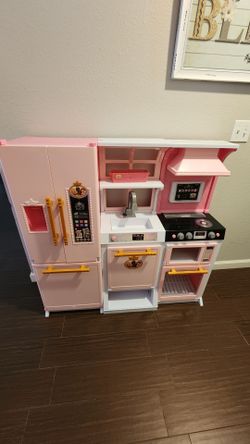 Toy Kitchen