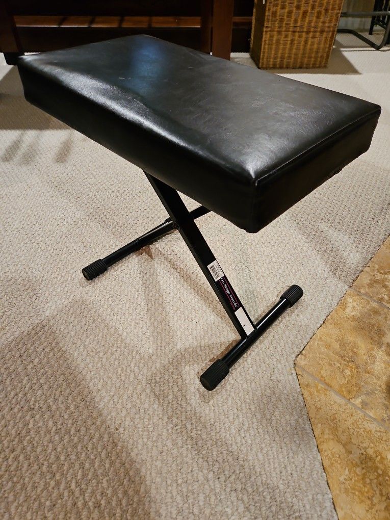 On-Stage Stands Piano Bench