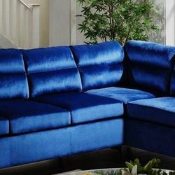 Vogue Black Sectional