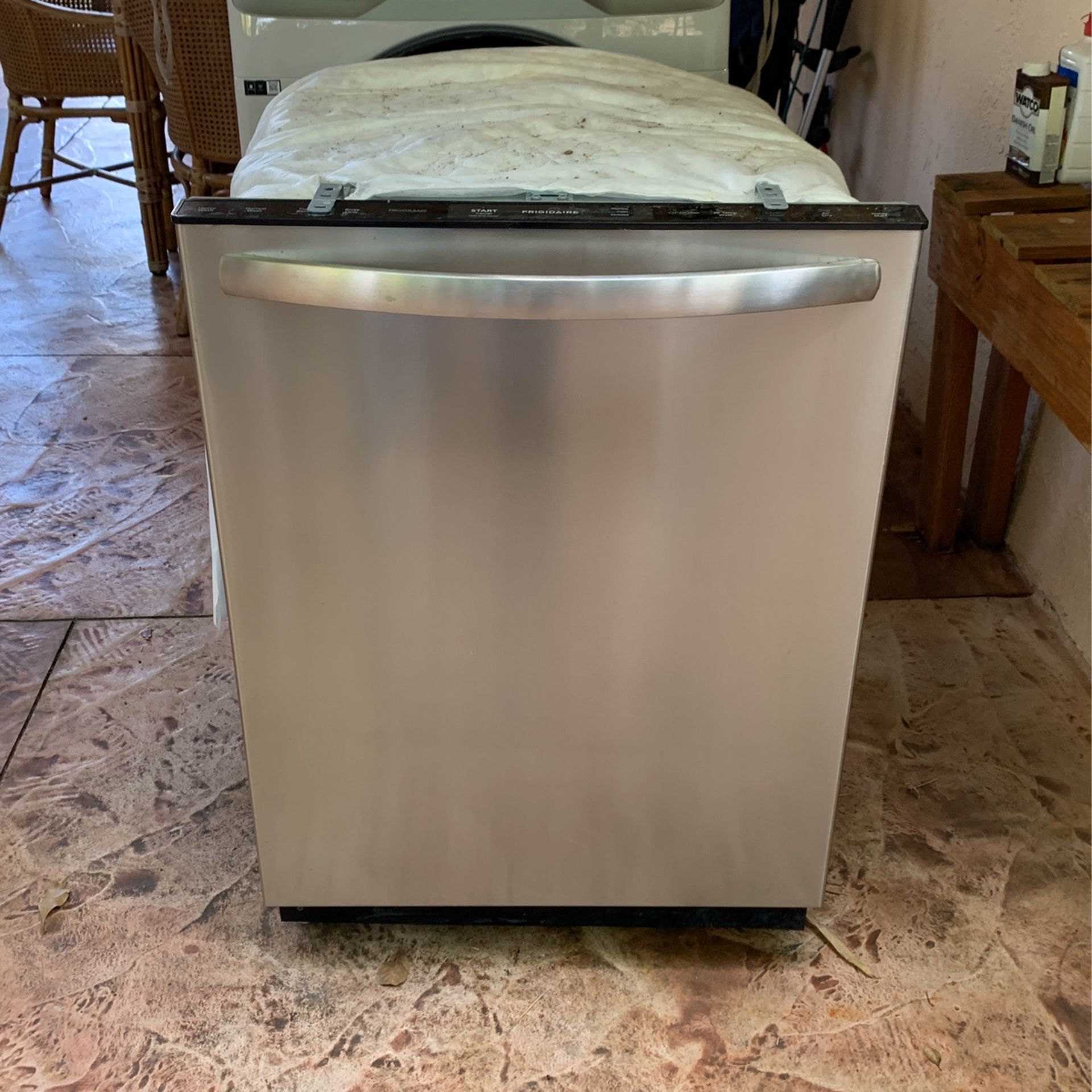 Fridgid Air Dishwasher Stainless Steel 