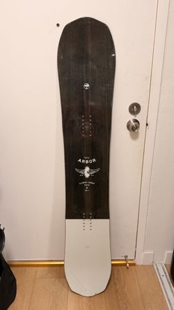 Arbor snowboard