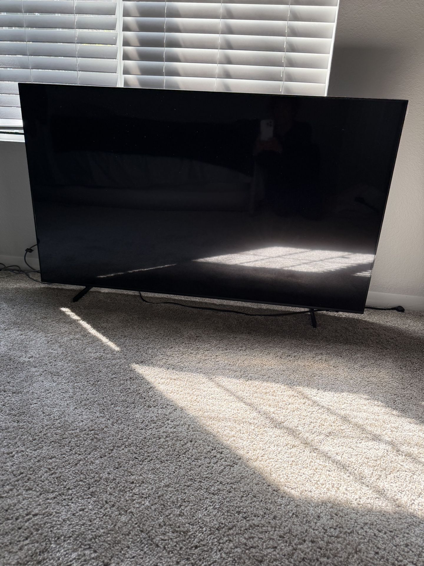 Samsung - 55" Class 8000 Series LED 4K UHD Smart Tizen TV- Used (like new)