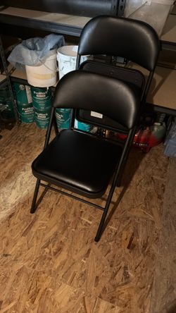 3x Folding Cosco Chairs