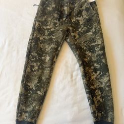 FS: Nike Sportswear Tech Jogger Camo Green (HV5053-276)
