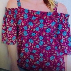 Plus Sizes Beautiful Burgundy Top Sizes 1X 2X 3X New with Tags