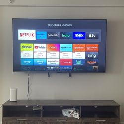 2x Amazon Fire TV 75” - + wall mount + soundbar & Hinsense wireless subwoofer