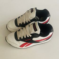 REEBOK  Shoes Size 1 Boys  Black White Red Lace-up