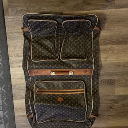 Vintage authentic Louis Vuitton Suit Luggage Bag 
