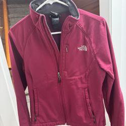 pink northface windbreaker