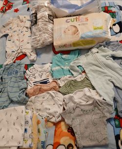 Ropita de bebe Nb y pan̈ales talla 1