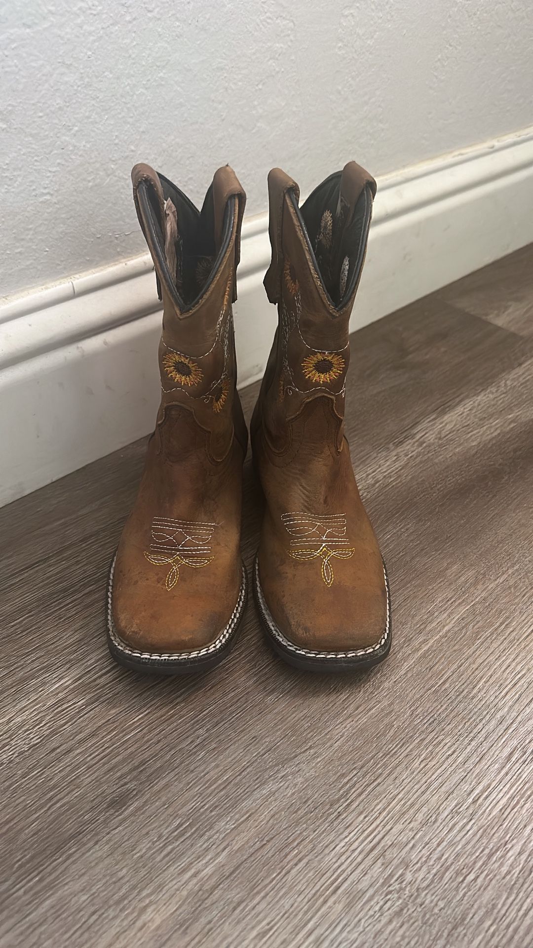 Cowgirl Boots Size 12