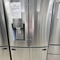 $1129 Unused LG 36” Wide Refrige With Water And Ice Maker 