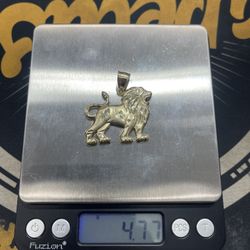 10k Gold Lion Pendant