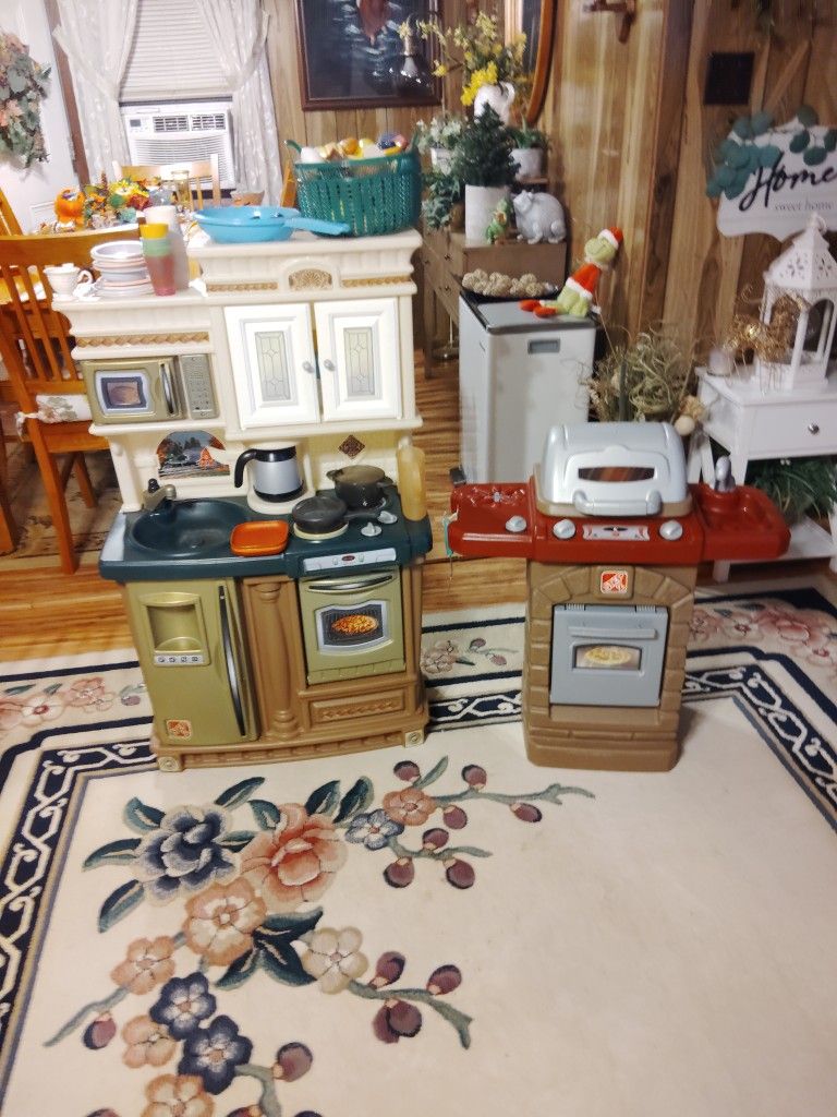 Child Kitchen Lots Of Accessories Plus Child Grill