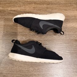 Nike Roshe One Running Shoe