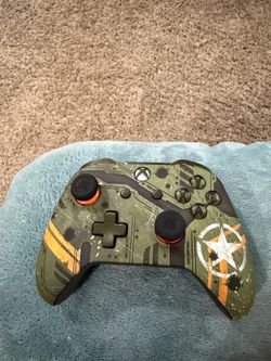 Customized army Xbox one controller