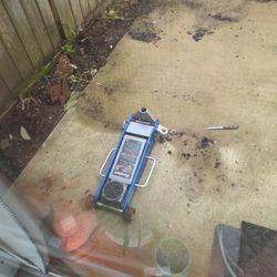 Duralast 2 1/2 Ton Low Profile Jack
