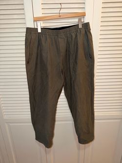 Lululemon men’s pants