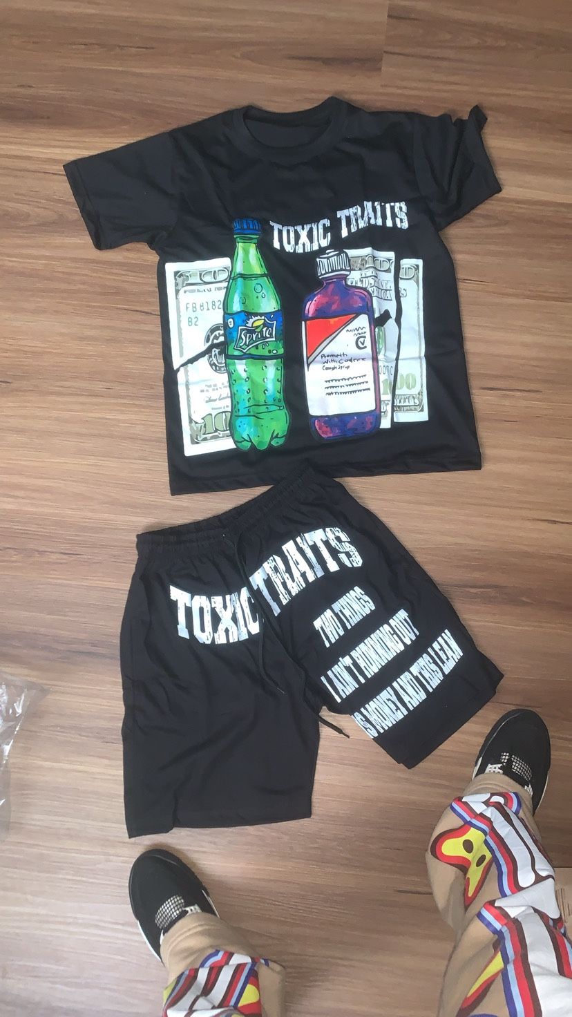 TOXIC TRAITS Shorts Set