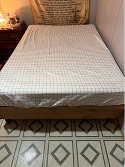 Full Size Bed