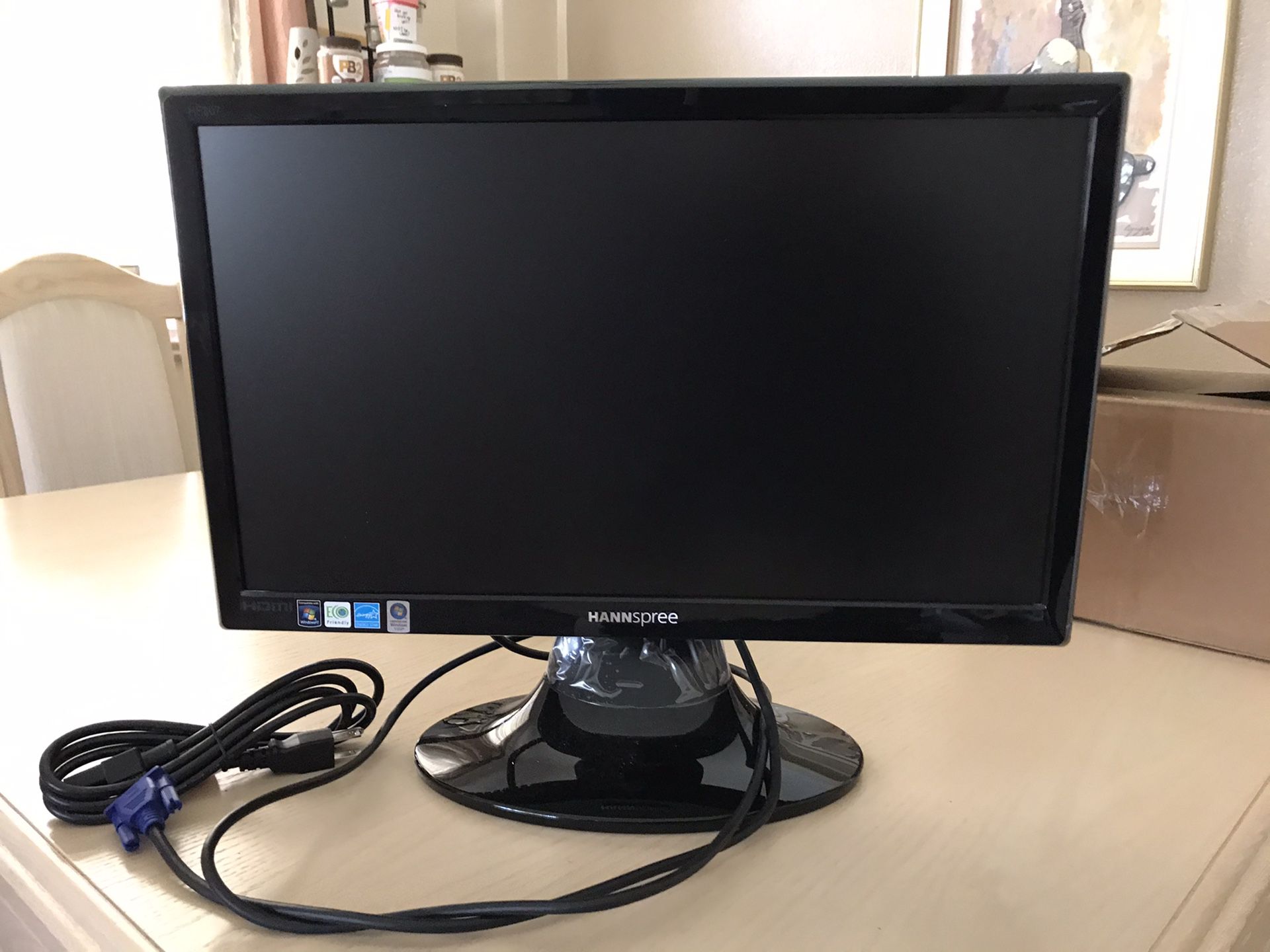 Computer LCD Monitor 20 inches 25
