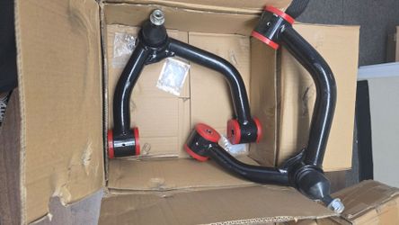 Upper Control Arms Pair with Red Poly Bushings