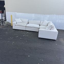 4PC American Signature Cloud Sectional – Cream