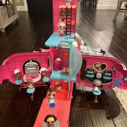 L.O.L. Van, Carrying Case, and Dolls 