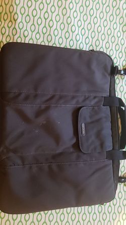 Incase laptop messenger bag