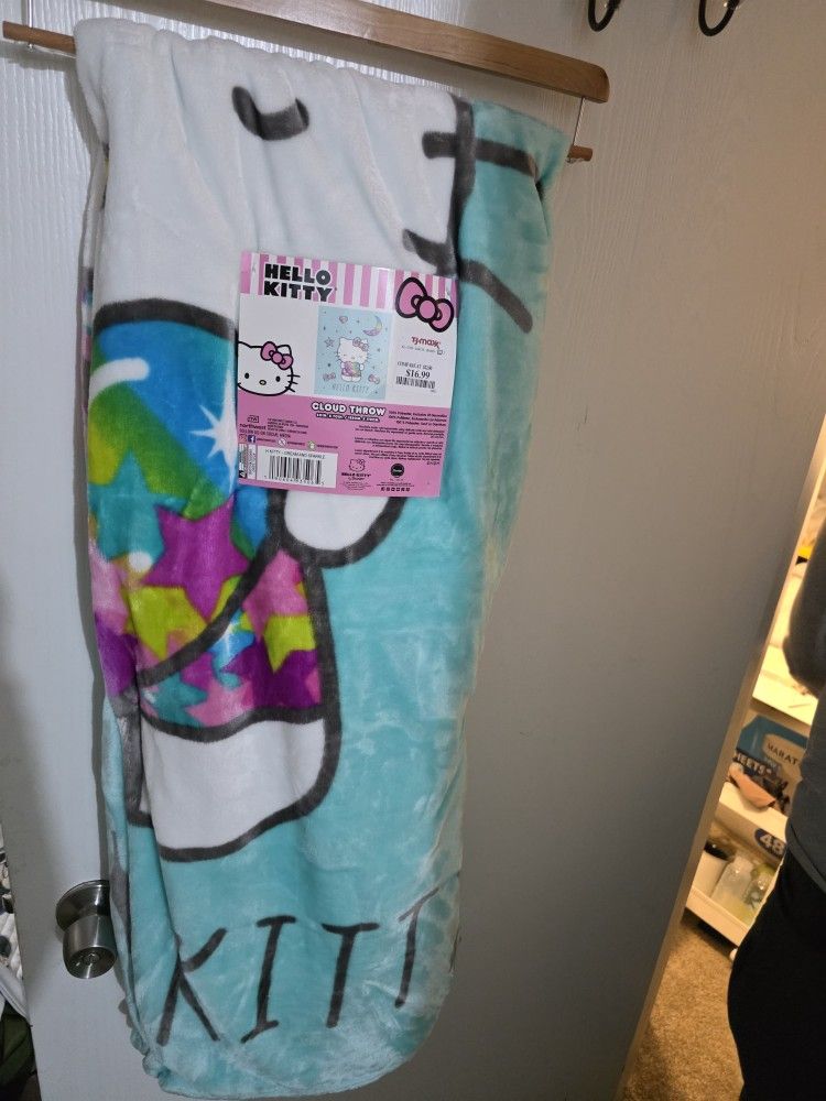 Hello Kitty Blanket