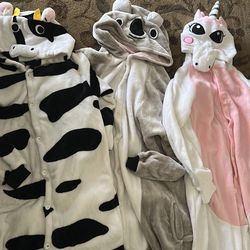 Onesies size M adults