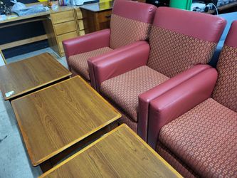 VERY NICE LIKE NEW HOTEL QUALITY RECLINE CHAIRS OVERSIZE FOR CONFORT, PLEASE READ,....READDD....INSIDE (HOME59)