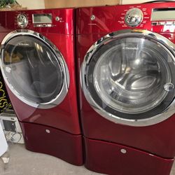Electrolux  Washer And  Gas Dryer 