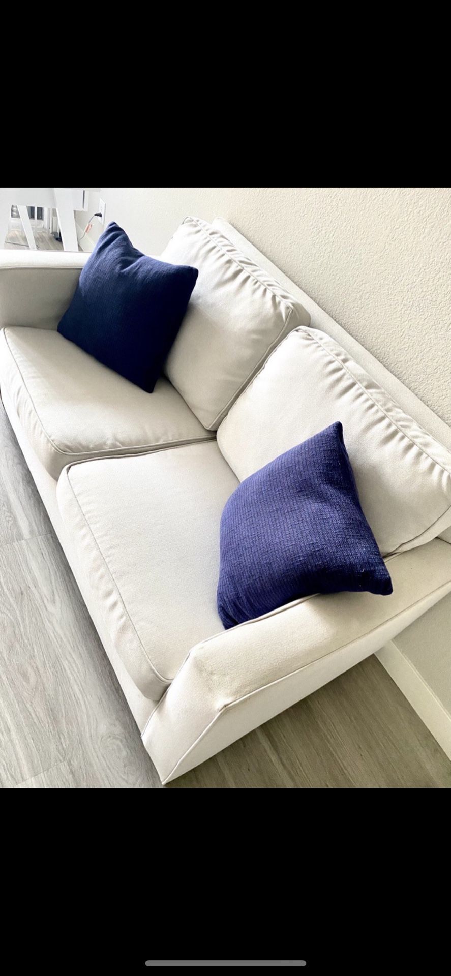 Loveseat