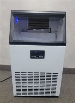 AGLUCKY HZB-45 Commercial Ice Maker Stainless Steel– Excellent Condition