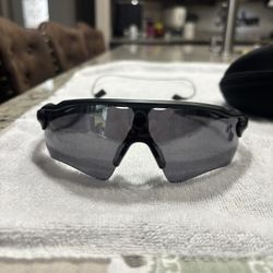 Oakley Radar® EV Path® sunglasses