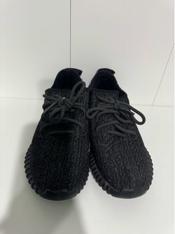 Adidas Yeezy Boost 350 Pirate Black Size 9 (2022)