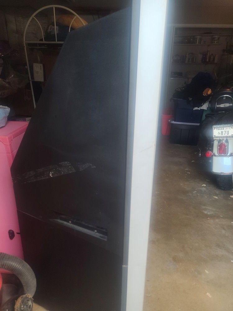 Toshiba TV, 60 In. Works Good With Remote.