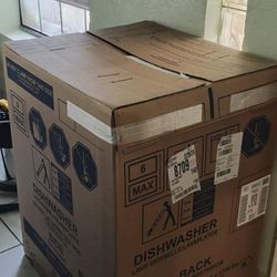 GE Dishwasher Brand New In Box