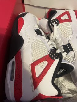 Air Jordan 4 Retro
