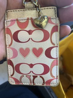 Coach lanyard heart charm signature edition